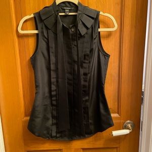 Pleated front Sleeveless Silk Tie Neck Top XS